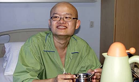 在醫療團隊的努力和眾人的祝福下，於2007年5月22日，慈濟骨髓中心成功配對到27個完全吻合的骨髓。【圖片提供：佛教慈濟基金會馬來西亞分會】