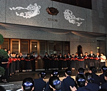 慈濟吉打分會靜思堂於2010年7月31日正式啟用。整個儀式簡單隆重，在將近千位慈濟志工的虔誠祝福下，在當地開拓了慈濟志業新的里程碑。圖片提供：佛教慈濟基金會吉打分會】