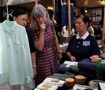 當天的展覽不但吸引扶老攜幼的家庭，更有一部分是外地的遊客。【攝影者：蔡尚文】