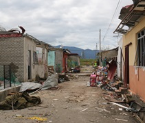 吉打州莪崙鎮發生一起炸彈爆炸事故，共有44所房子遭到損毀。【攝影者：陳寶心（慈竹）】